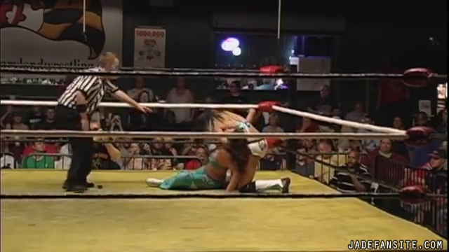 MiavsMickie_Still871.jpg MiavsMickie_Still871.jpg