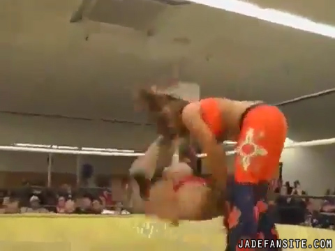 MiavsMickievsMelissa_Still374.jpg MiavsMickievsMelissa_Still374.jpg