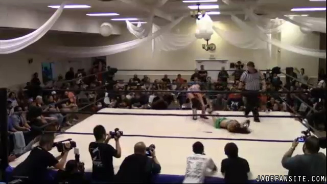 MiavsShirai_Still1983.jpg