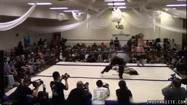 MiavsShirai_Still1989.jpg