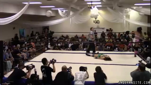 MiavsShirai_Still1995.jpg