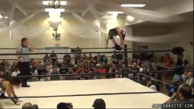 MiavsShirai_Still2011.jpg