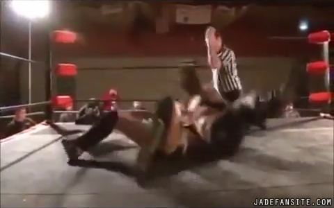 MiavsVonEerie_Still170.jpg