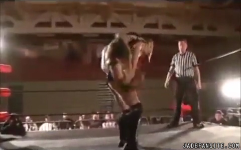 MiavsVonEerie_Still284.jpg