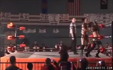 MiavsVonEerie_Still404.jpg