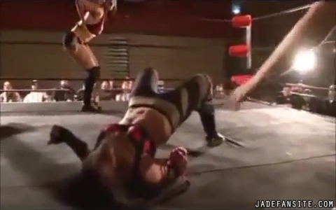 MiavsVonEerie_Still433.jpg