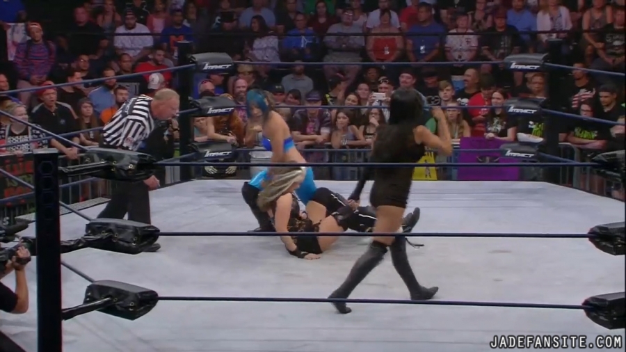 Click to view full size image
==============
Jade20160612_Still169.jpg Jade20160612_Still169.jpg