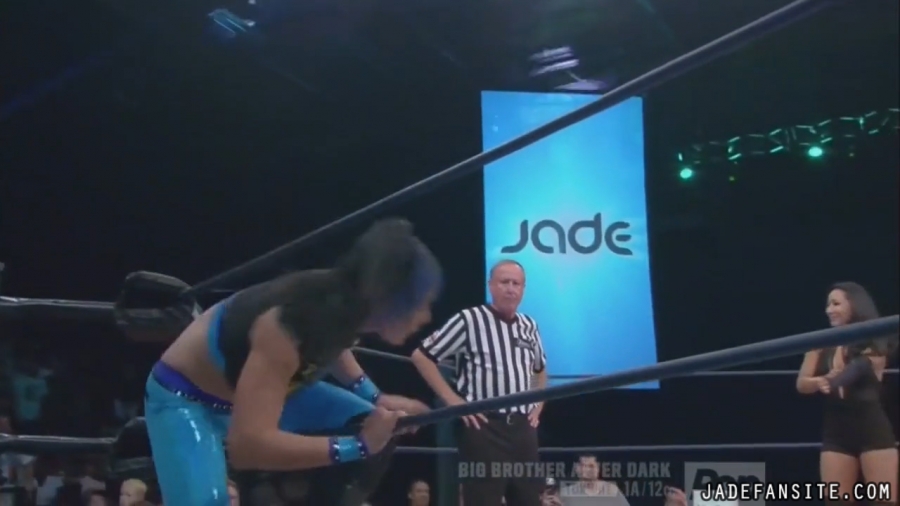 Jade20160908_Still040.jpg