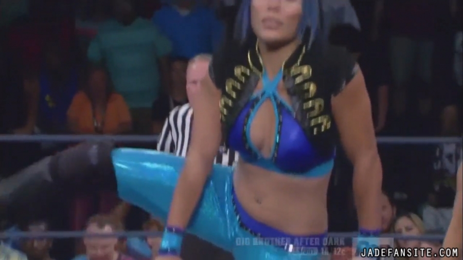 Jade20160908_Still049.jpg