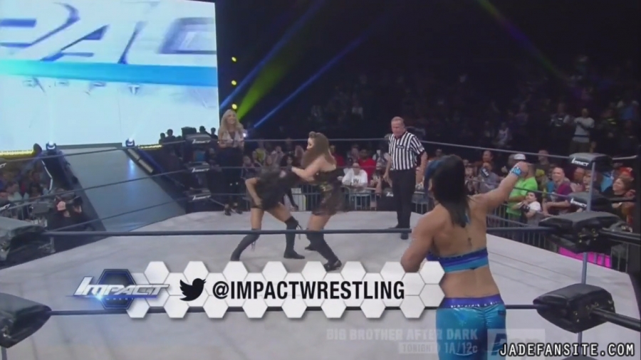 Click to view full size image
==============
Jade20160908_Still126.jpg Jade20160908_Still126.jpg