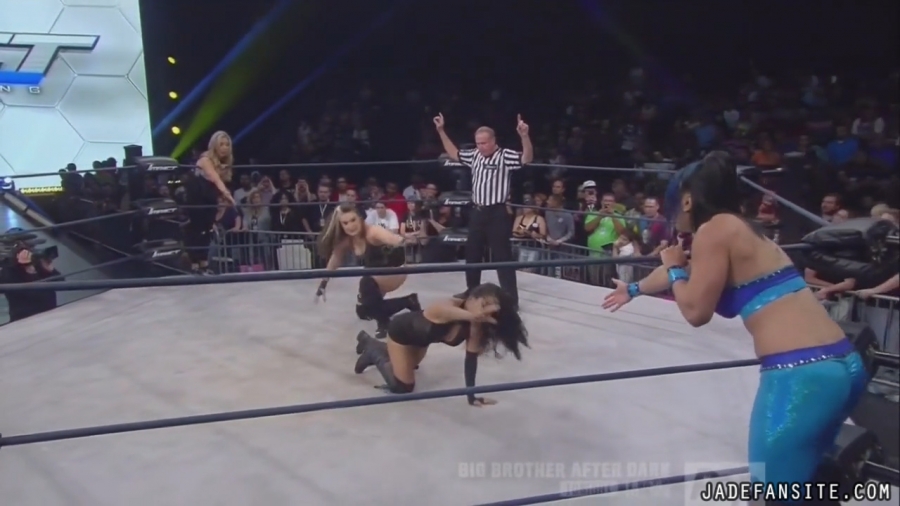 Click to view full size image
==============
Jade20160908_Still223.jpg Jade20160908_Still223.jpg