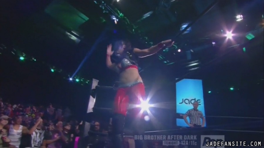 Jade20160915_Still046.jpg