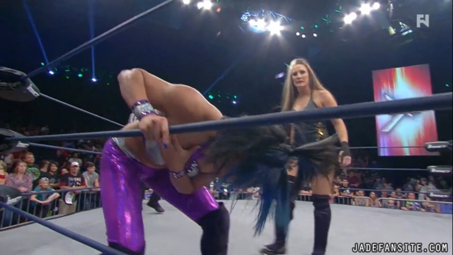 Click to view full size image
==============
Jade20161015_Still446.jpg Jade20161015_Still446.jpg