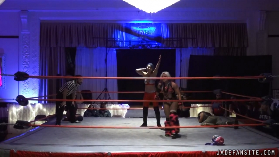 Click to view full size image
==============
Jade20161028_Still707.jpg Jade20161028_Still707.jpg