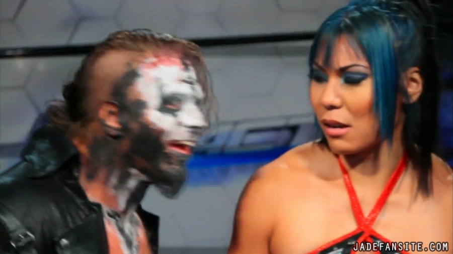 Click to view full size image
==============
Jade20161117_Still088.jpg Jade20161117_Still088.jpg