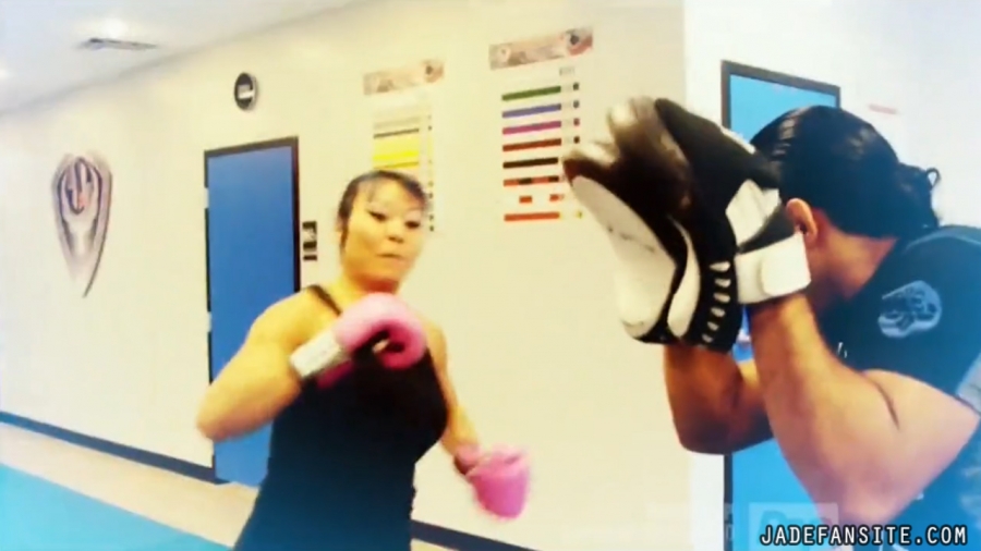 Click to view full size image
==============
Jade20161201_Still127.jpg Jade20161201_Still127.jpg