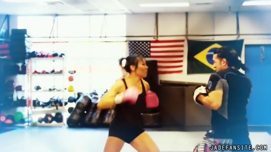 Click to view full size image
==============
Jade20161201_Still134.jpg Jade20161201_Still134.jpg