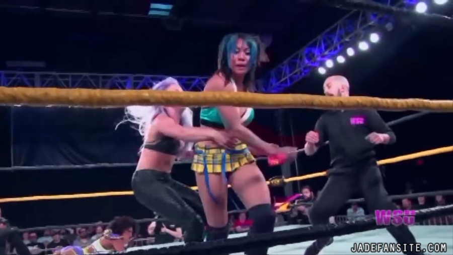 Click to view full size image
==============
JadeMartivsAnnieKimber_Still1111.jpg JadeMartivsAnnieKimber_Still1111.jpg