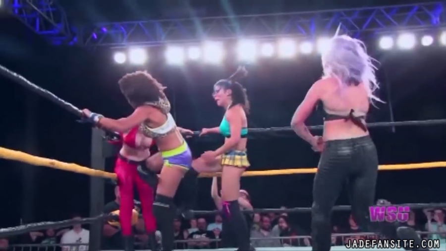 Click to view full size image
==============
JadeMartivsAnnieKimber_Still1207.jpg JadeMartivsAnnieKimber_Still1207.jpg