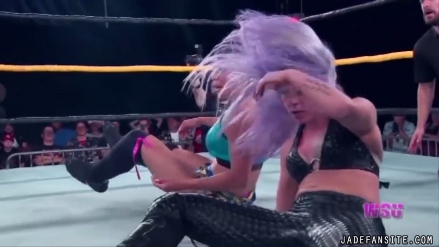 Click to view full size image
==============
JadeMartivsAnnieKimber_Still1227.jpg JadeMartivsAnnieKimber_Still1227.jpg