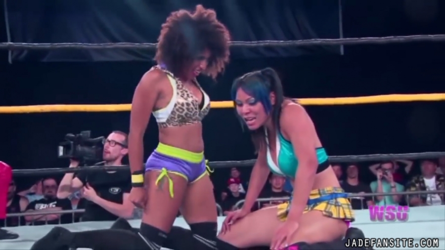 Click to view full size image
==============
JadeMartivsAnnieKimber_Still1239.jpg JadeMartivsAnnieKimber_Still1239.jpg