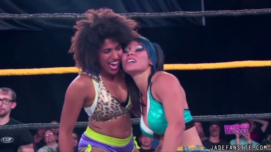 Click to view full size image
==============
JadeMartivsAnnieKimber_Still1244.jpg JadeMartivsAnnieKimber_Still1244.jpg