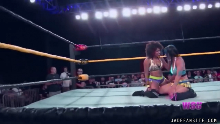 Click to view full size image
==============
JadeMartivsAnnieKimber_Still1261.jpg JadeMartivsAnnieKimber_Still1261.jpg