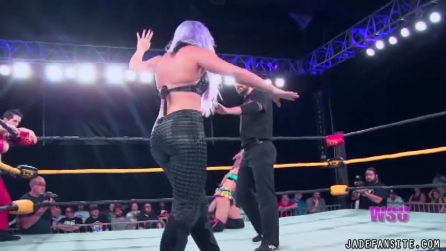 Click to view full size image
==============
JadeMartivsAnnieKimber_Still486.jpg JadeMartivsAnnieKimber_Still486.jpg