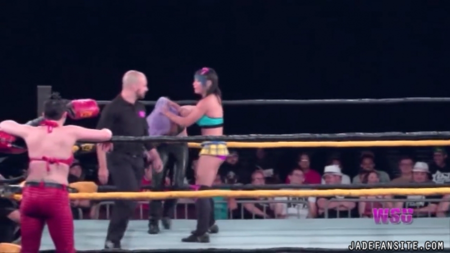 Click to view full size image
==============
JadeMartivsAnnieKimber_Still825.jpg JadeMartivsAnnieKimber_Still825.jpg