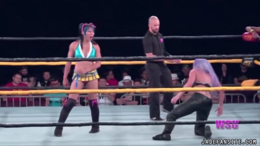 Click to view full size image
==============
JadeMartivsAnnieKimber_Still860.jpg JadeMartivsAnnieKimber_Still860.jpg