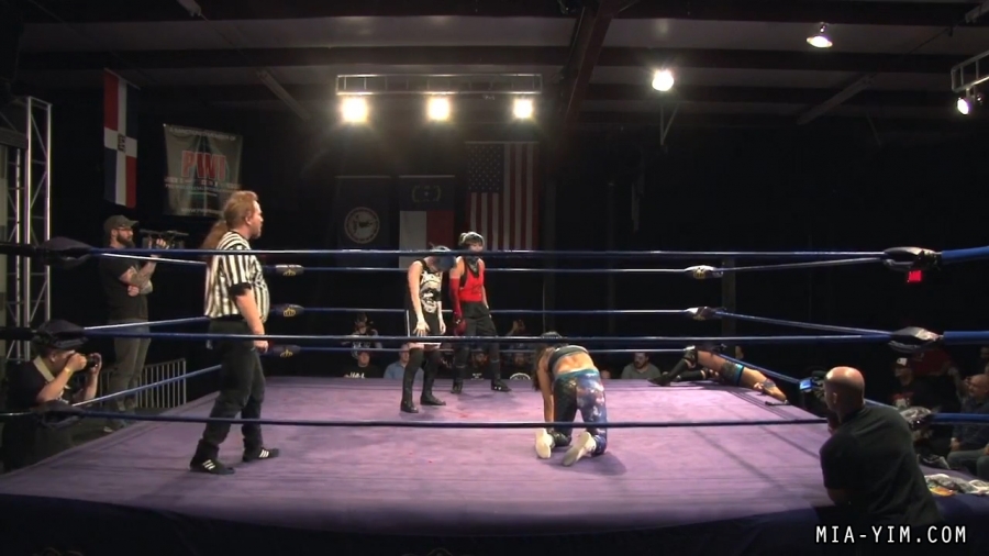 Click to view full size image
==============
MiaBatesvsVoxExo_Still1423.jpg MiaBatesvsVoxExo_Still1423.jpg