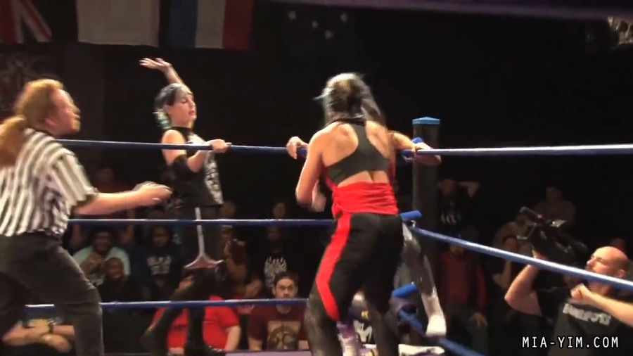 Click to view full size image
==============
MiaBatesvsVoxExo_Still489.jpg MiaBatesvsVoxExo_Still489.jpg