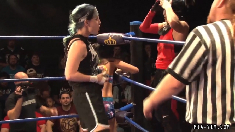 Click to view full size image
==============
MiaBatesvsVoxExo_Still847.jpg MiaBatesvsVoxExo_Still847.jpg