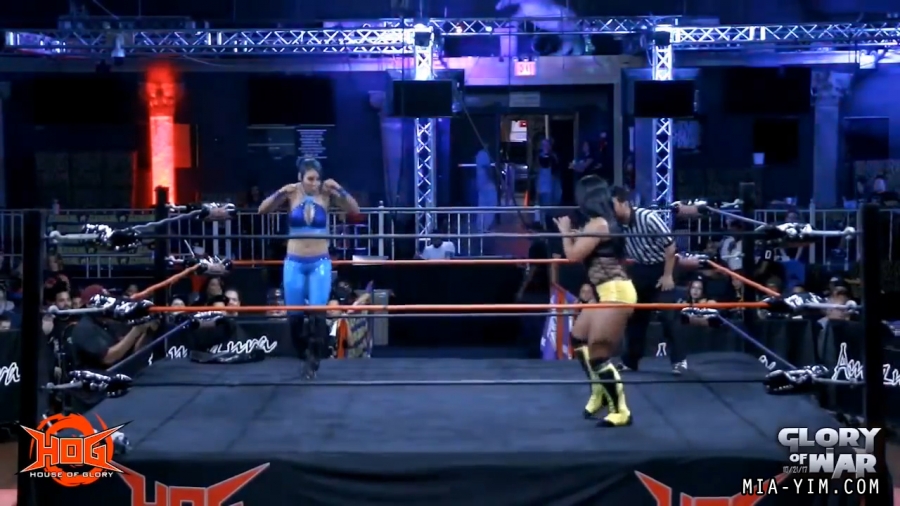 Click to view full size image
==============
MiaHOG20171021_Still045.jpg MiaHOG20171021_Still045.jpg