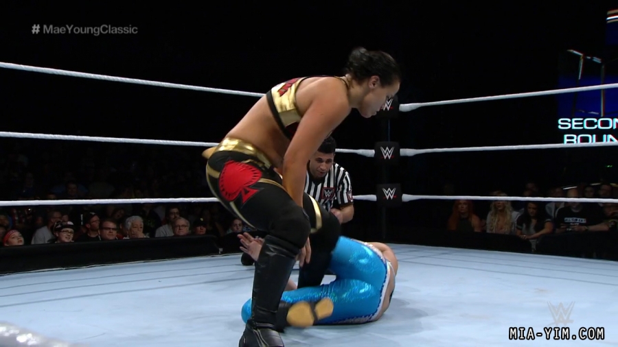 Click to view full size image
==============
MiaMYCEp06_Still474.jpg MiaMYCEp06_Still474.jpg