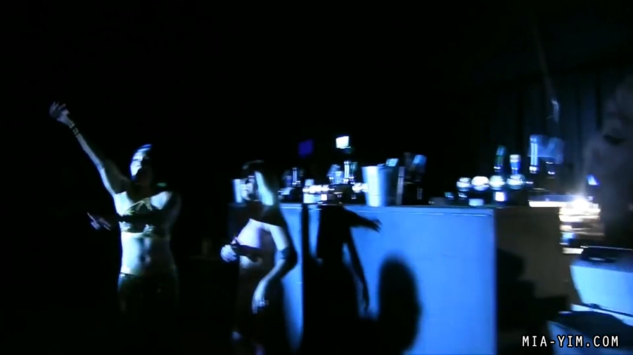 MiaSouthsideFiveWoman_Still162.jpg