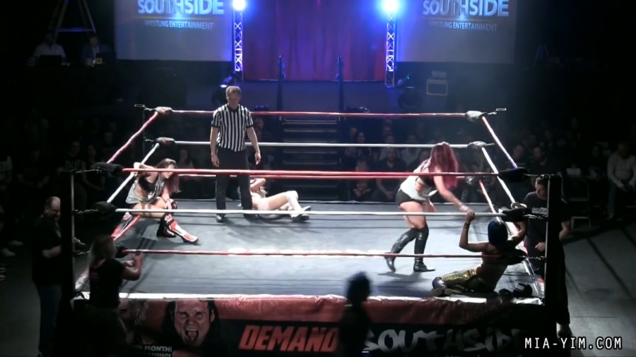 MiaSouthsideFiveWoman_Still257.jpg