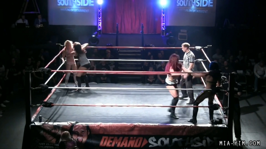 MiaSouthsideFiveWoman_Still322.jpg