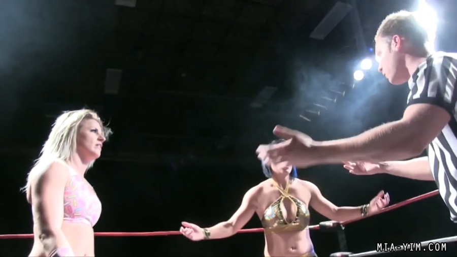 Click to view full size image
==============
MiaSouthsideFiveWoman_Still399.jpg MiaSouthsideFiveWoman_Still399.jpg