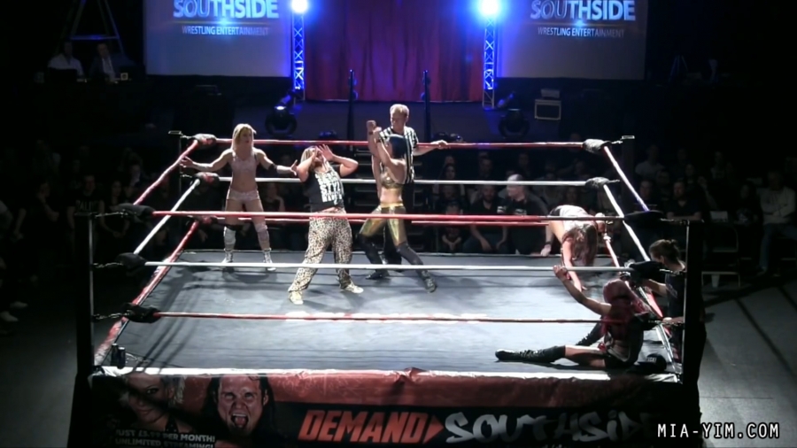 MiaSouthsideFiveWoman_Still504.jpg