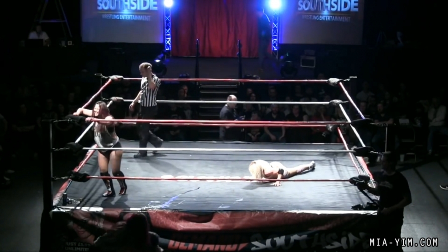 MiaSouthsideFiveWoman_Still856.jpg