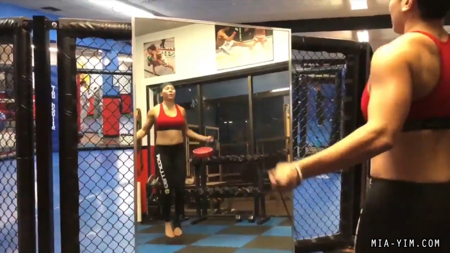 Click to view full size image
==============
MiaTweet20180323_Still146.jpg MiaTweet20180323_Still146.jpg