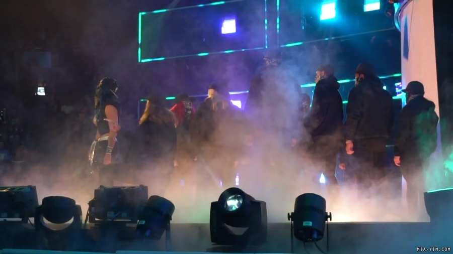 Mia_Yim27s_family_didn27t_miss_her_TakeOver_moment_mp40105.jpg