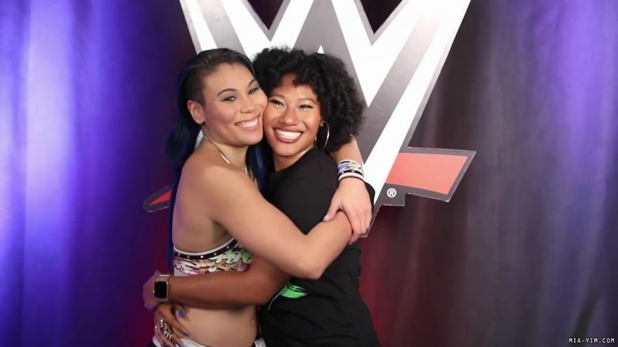 Mia_Yim27s_family_didn27t_miss_her_TakeOver_moment_mp40211.jpg