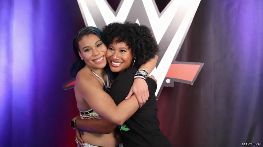 Mia_Yim27s_family_didn27t_miss_her_TakeOver_moment_mp40214.jpg
