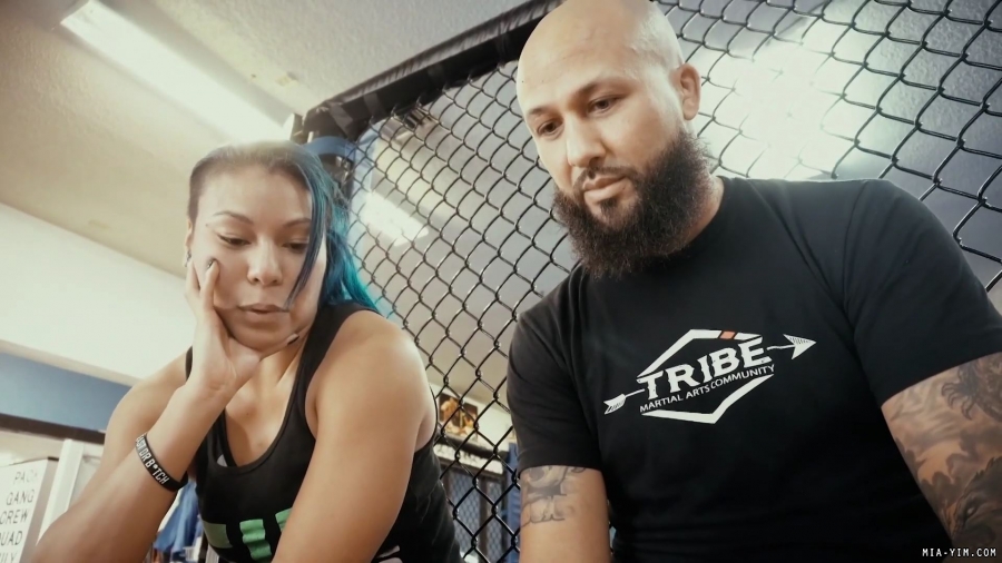 Mia_Yim_prepares_for_her_first_NXT_TakeOver_00_02_47_06_137.jpg