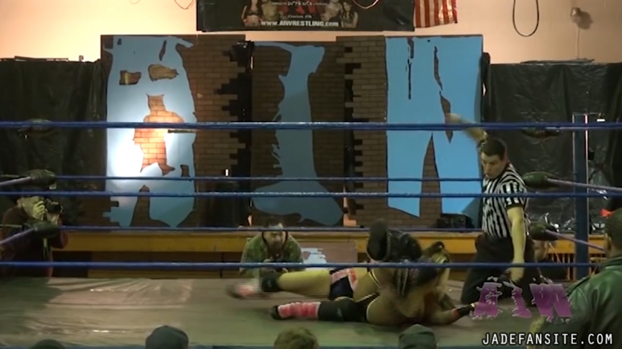 Click to view full size image
==============
MiavsAthena_Still628.jpg MiavsAthena_Still628.jpg