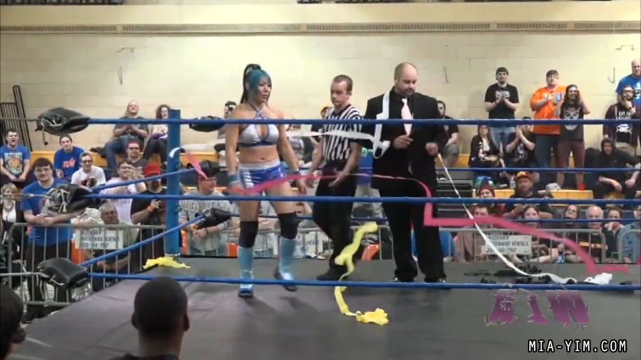 MiavsBaszler_Still043.jpg