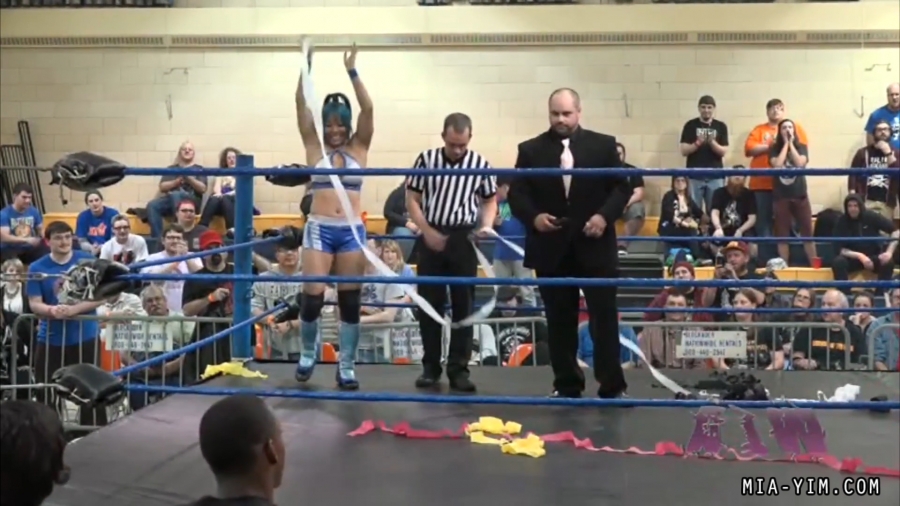 MiavsBaszler_Still047.jpg