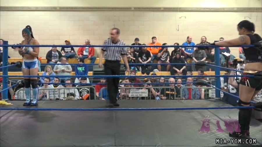 Click to view full size image
==============
MiavsBaszler_Still099.jpg MiavsBaszler_Still099.jpg